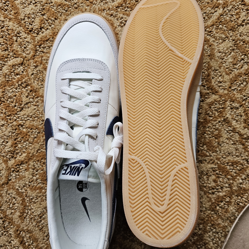 Nike Men’s White & Navy Gum-Soled Low-Top Sneakers Kill Shot - Picture 3 of 4